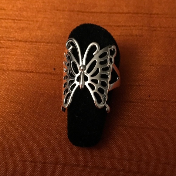 .925 Stamped Butterfly Ring - Picture 5 of 8